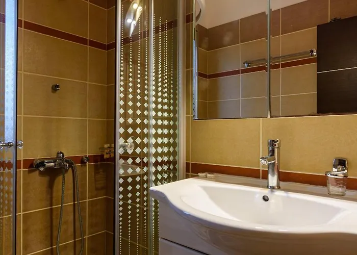 Terpsi - Garden Retreats Apartman Kipariszía