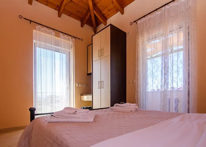 Terpsi - Garden Retreats