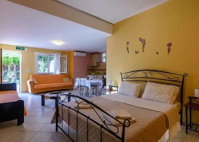 Terpsi - Garden Retreats *