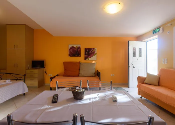 Terpsi - Garden Retreats Apartman Kipariszía