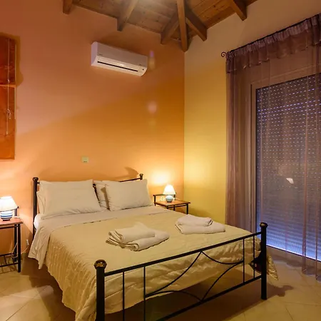 Terpsi - Garden Retreats Kyparissia