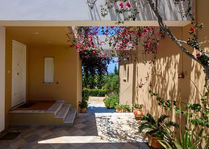 Terpsi - Garden Retreats *