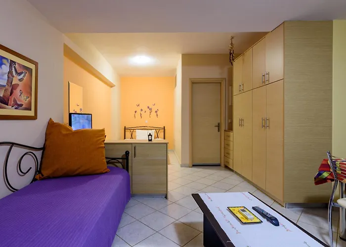 Terpsi - Garden Retreats *